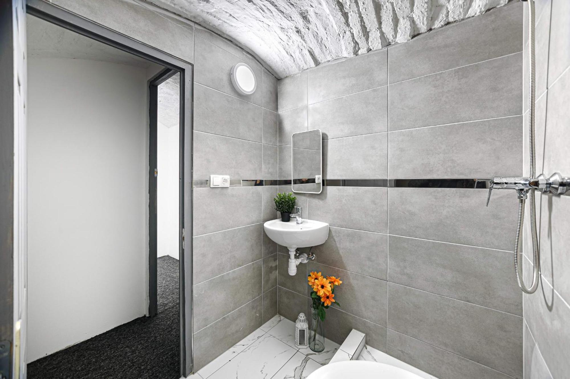 בודפשט Muranyi 50 City Rooms מראה חיצוני תמונה